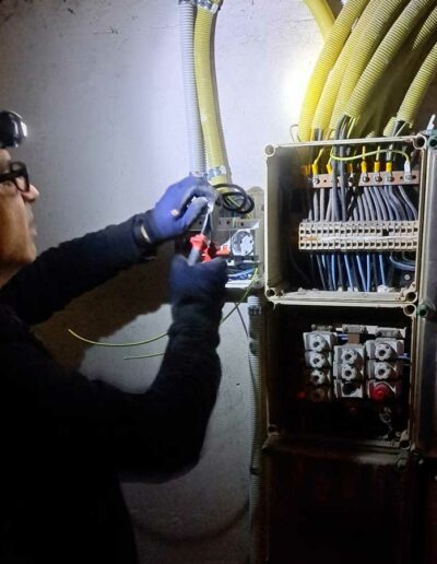 Reparació avaria elèctrica a quadre general de protecció